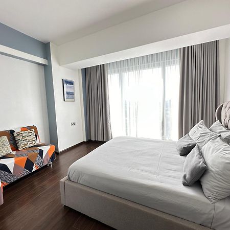 Condotel Aeon Towers Davao 20Mbps Wifi Exterior foto